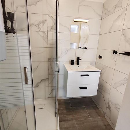 Apartman Brezinova Brno Exteriör bild
